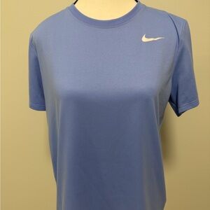 Nike T-shirt